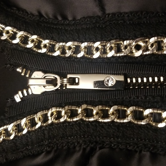 POLISHED LOOK ♥️White House Black Market vest with silver chain details - Picture 10 of 11